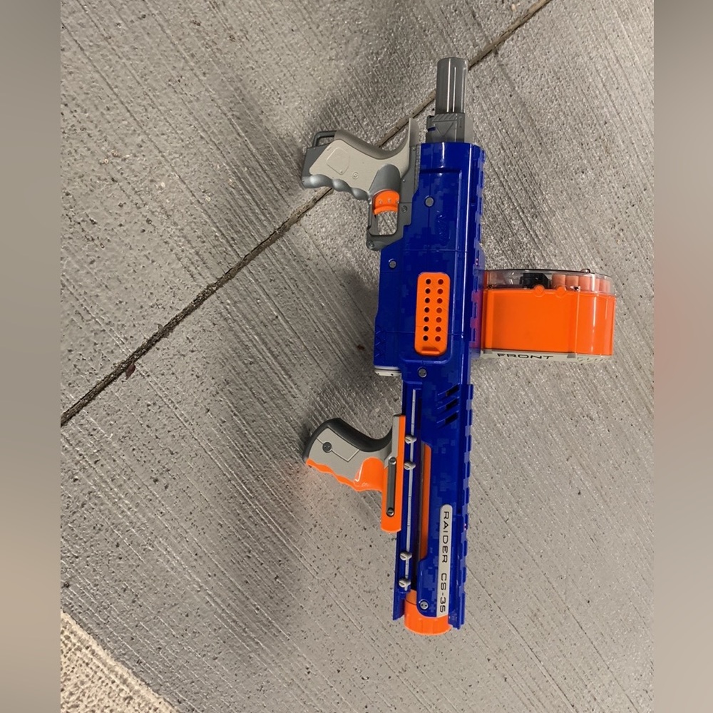 Nerf gun